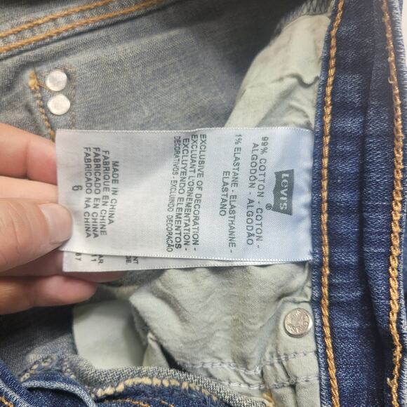 Levi's Capri Jeans Size 6 Blue Dark Wash Denim Retro Straight Leg Western Chore - Picture 5 of 10